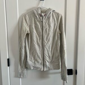 Lululemon Hoodie w/ thumb holes, zip pockets, back detail